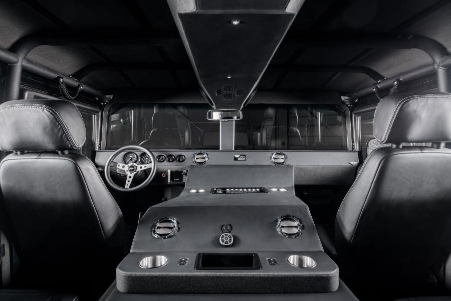 Интерьер Hummer H1 Launch Edition by Mil-Spec Automotive 2018 года  (фото 17 из 21)